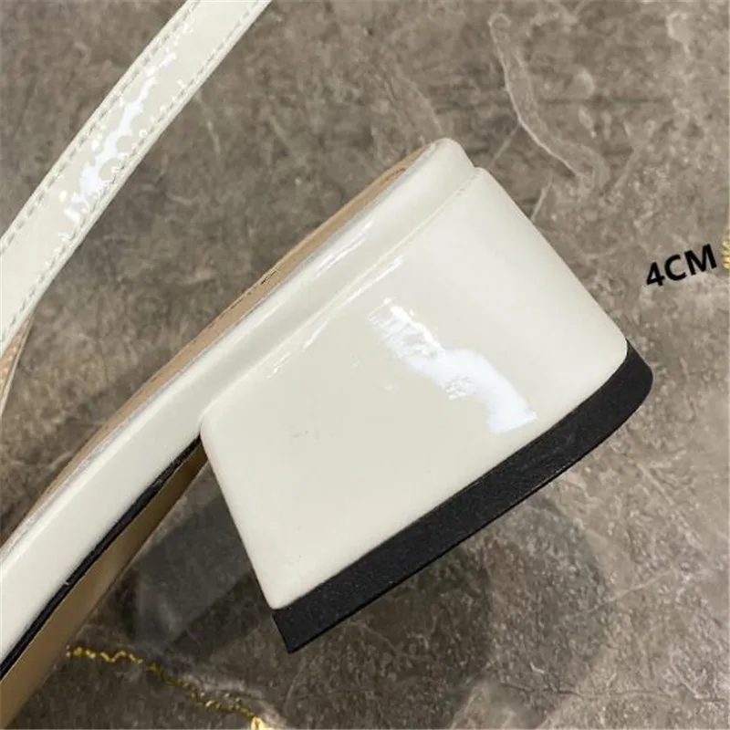 Туфли-лодочки женские на низком каблуке с квадратным носком розовые серебристые