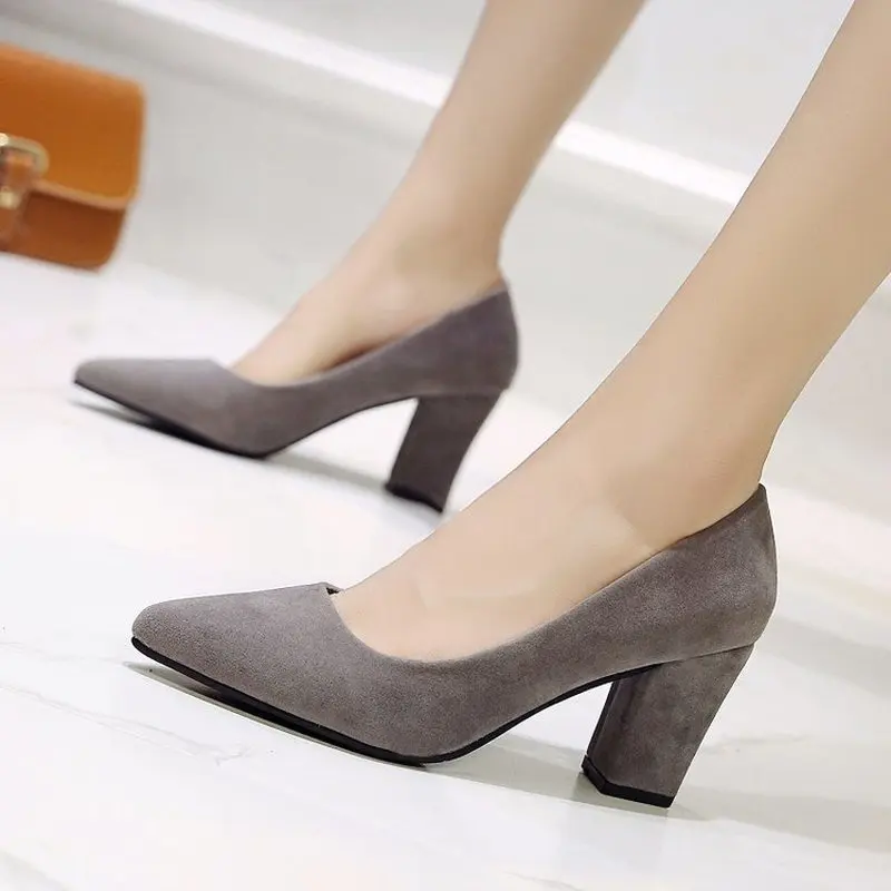 Новые Женские Простые однотонные туфли на высоком каблуке с острым носком из