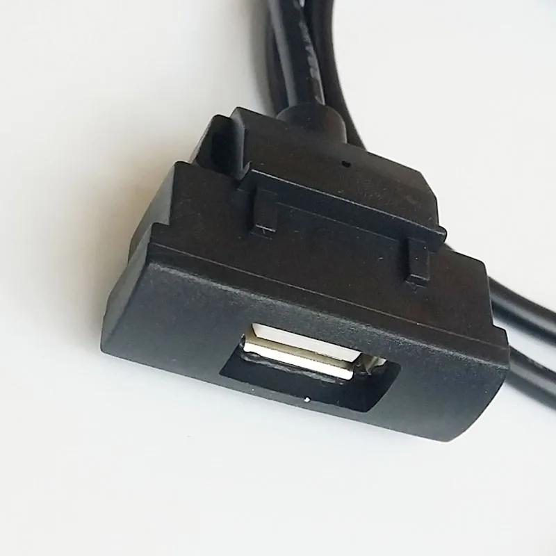 Переходник для кабеля интерфейса CD RCD510 RNS315 Skoda Octavia аксессуары Mitsubishi Lancer |
