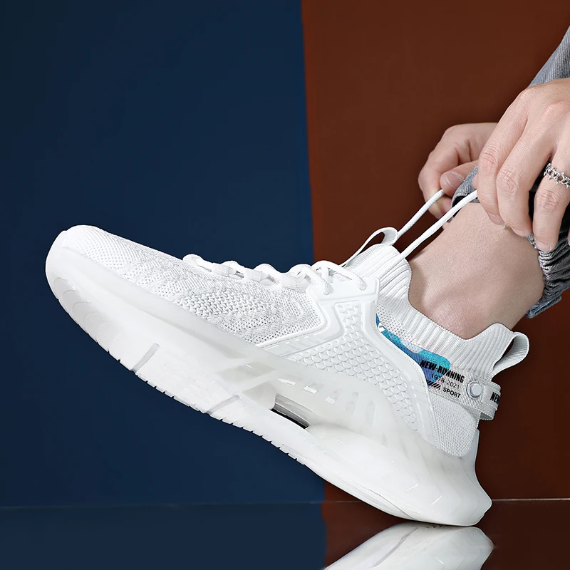 

Light Breathable Brand Sneakers for Men Summer New Men's Sports Shoes Comfortable Non-slip Running Shoes Fashion Jogging Shoes