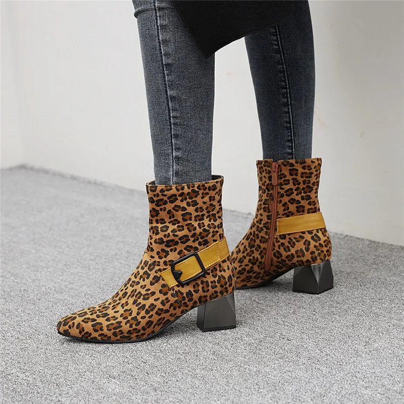 

MoonMeek 2020 Large size 34-43 women shoes fashion Leopard winter ladies shoes thick heels pointed toe ankle boots