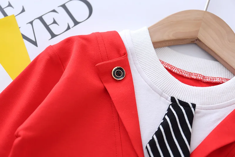 Комплект одежды для маленьких мальчиков сезон осень-весна Модный комплект