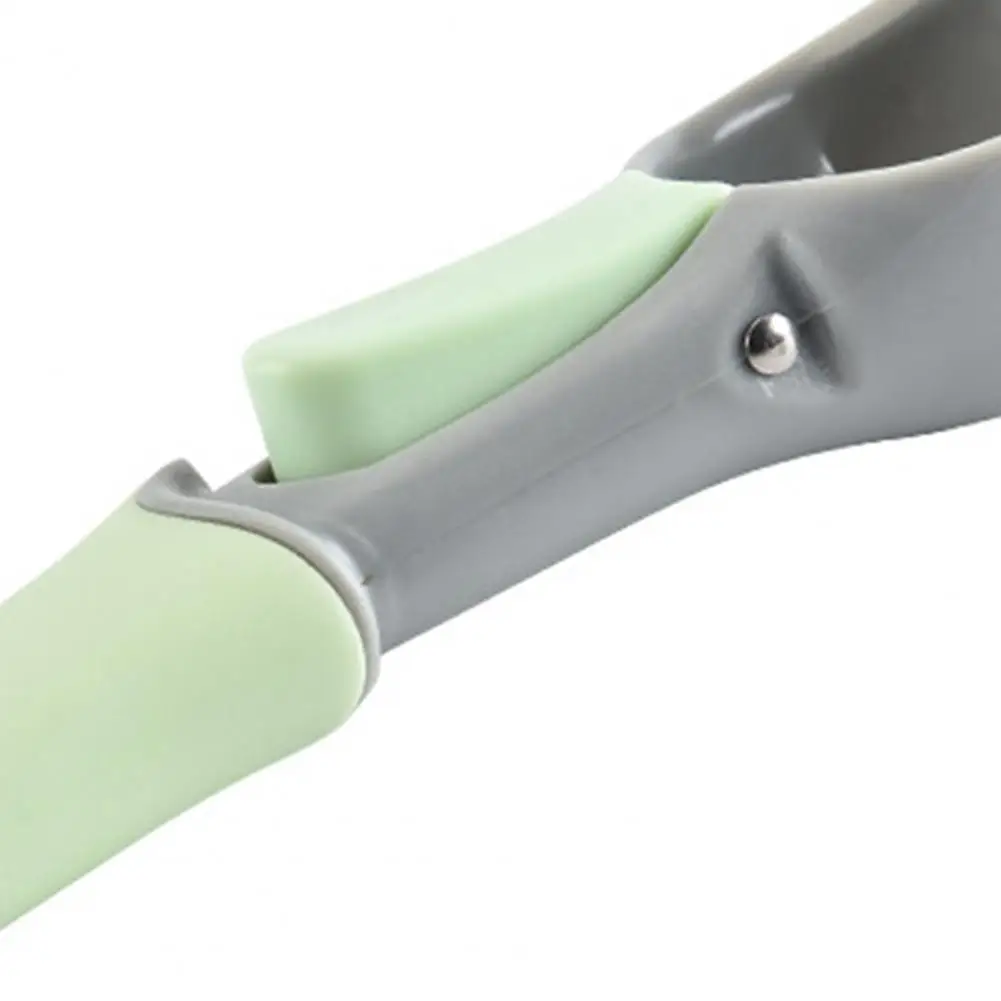 

Food -Grade Watermelon Tools Eco-friendly Rust-proof Plastic Ice Cream Spoon fruit spoons Melon Spherical Shape Kitchen Acces