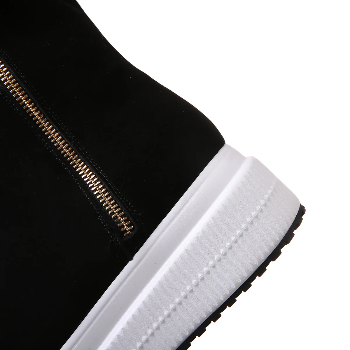 Женские зимние ботинки из натуральной кожи на плоской подошве с двойной молнией