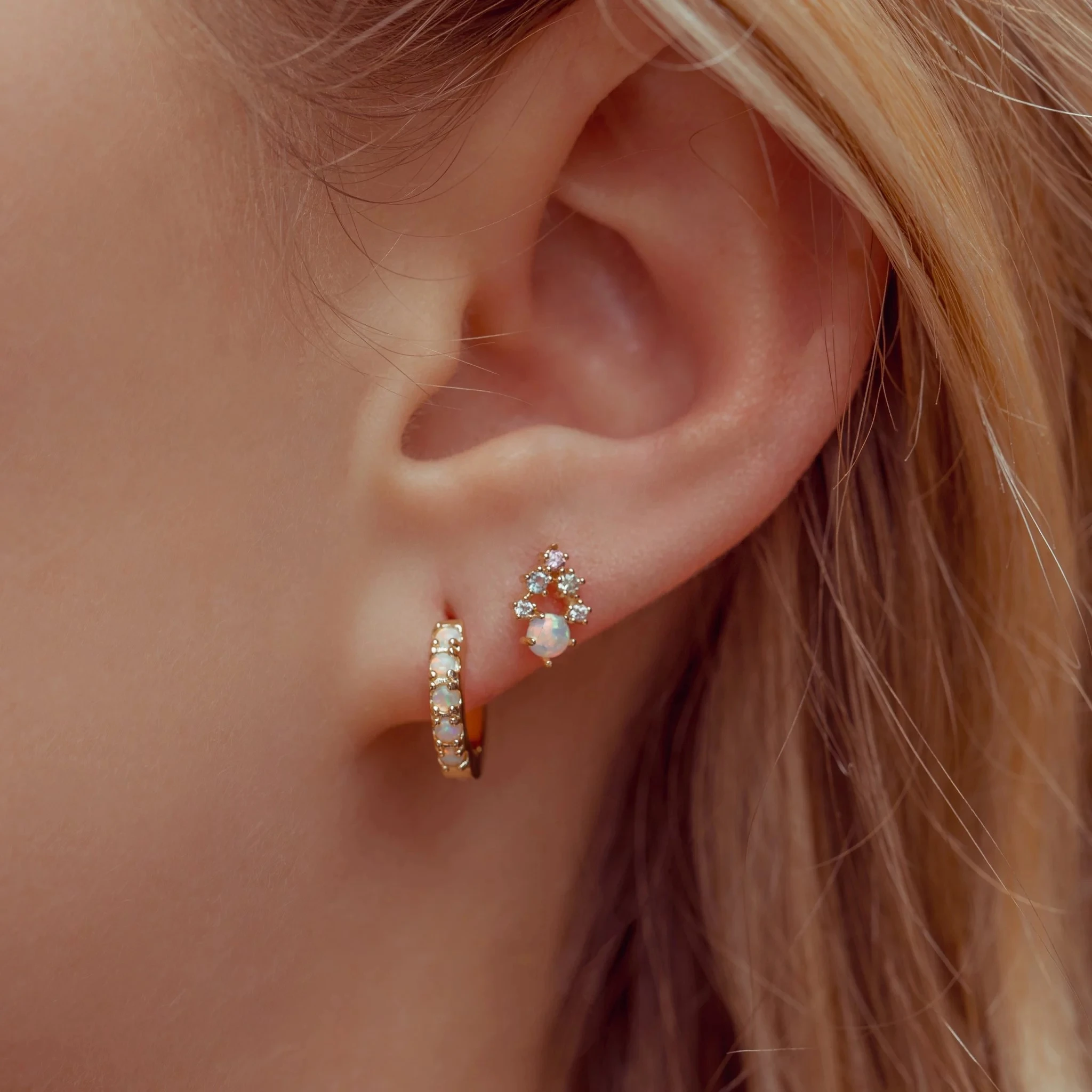 Delicate Boho Women girl White Fire Opal HOOP Earring Gold Filled 925 sterling silver mini small huggies fire opal Wedding gifts | Украшения