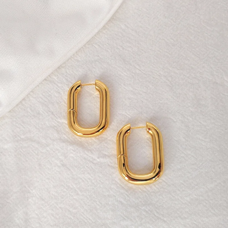 

New Metal U Shape Hoop Earrings Classic Retro Geometric Oval Ring Circle Simple Ear Jewelry Design for Women Accessories Gifts