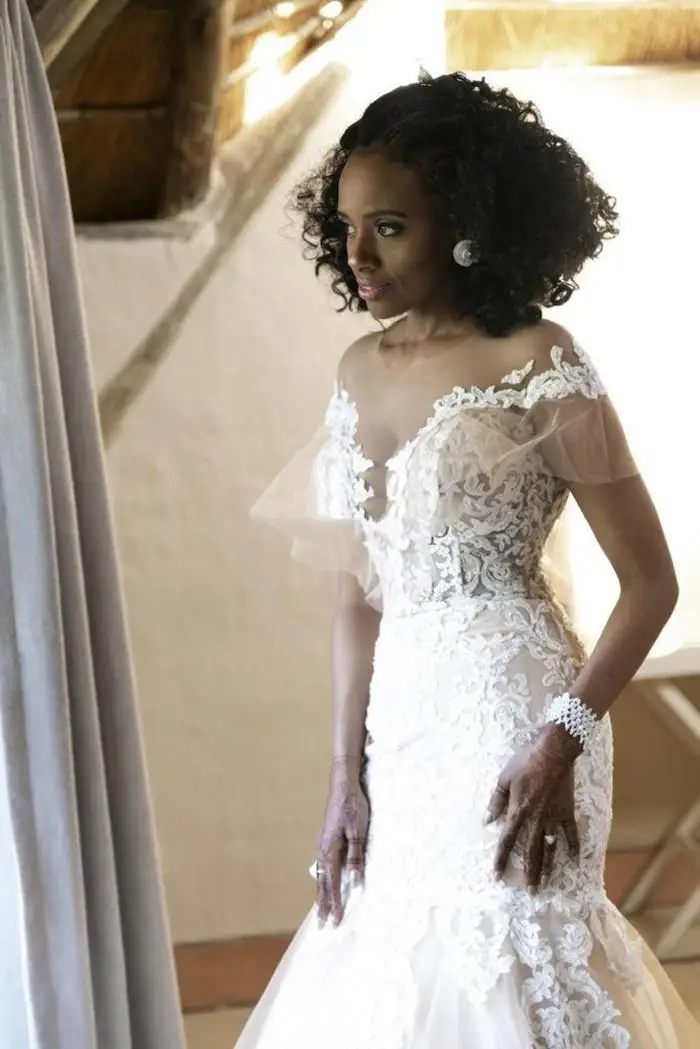 

2021 Vintage Mermaid Wedding Dresses Sheer Jewel Neck Sweep Train Ruffles Appliques Lace Garden Beach Bridal Gowns vestidos de