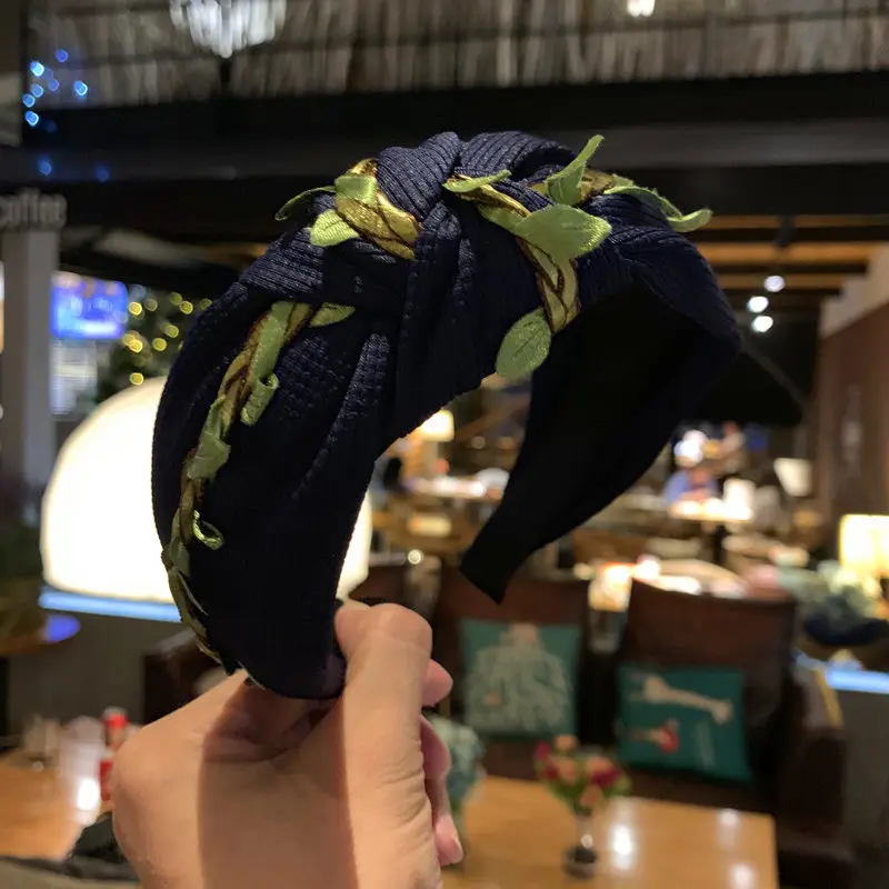 Корейские ленты для волос с зеленым листом украшенные узлом повязки женщин