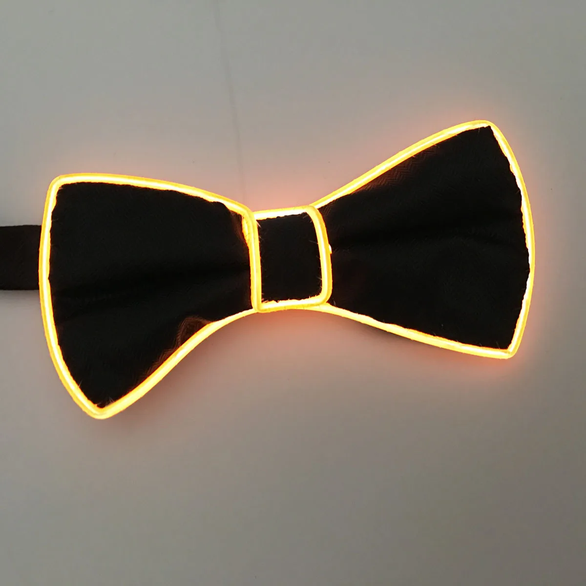 

Flashing Bow Tie For Club Cosplay Party Decoration 2020 Halloween Party Light Up Mens Fashion LED EL Wire Necktie Luminous Neon