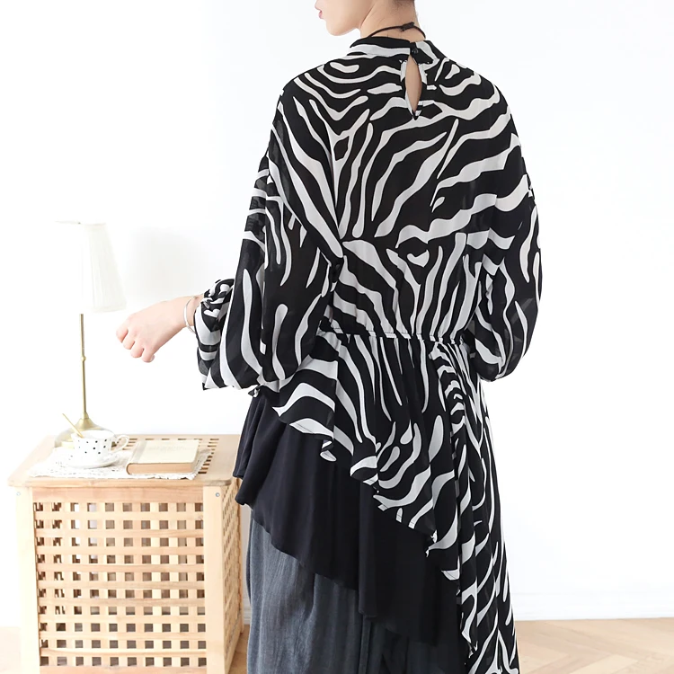 Весенние плиссированные рубашки с асимметричным подолом и рюшами женские