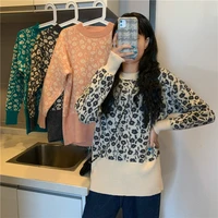 Small Floral Print Knitted Sweater Women Retro Casual O-Neck Pullover Jumper Fall Winter Lady Long Hem Cute Knitwear Sweater Top