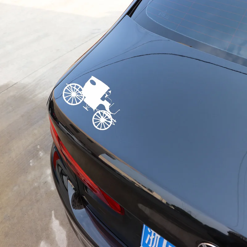 

YJZT 17.5CM*10.6CM Original Carriage With Light Dazzling Artistic Vinyl Decal Car Sticker Cool Black/Silver C27-1061