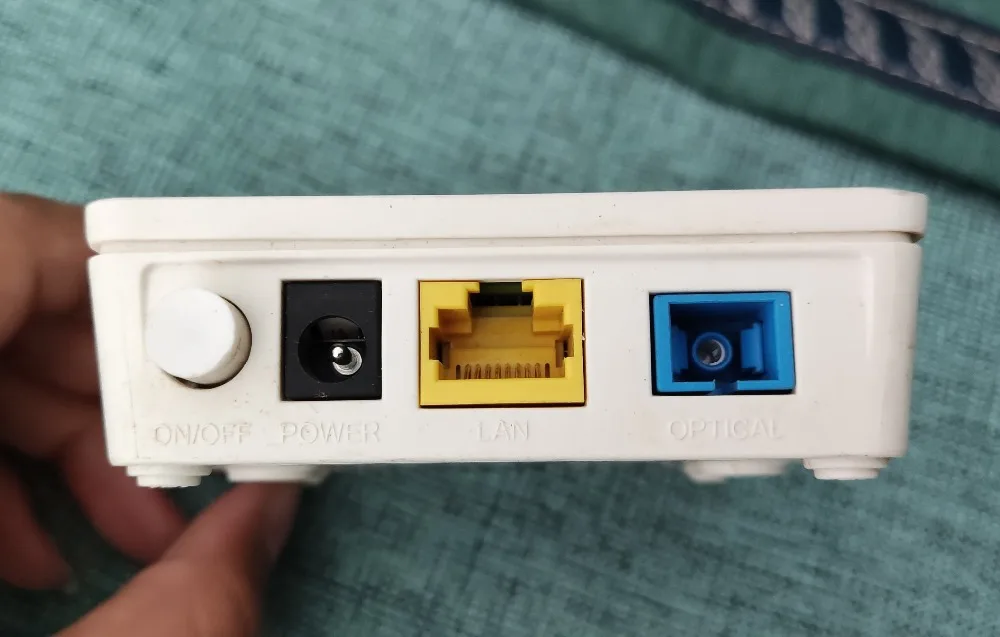Бесплатная доставка 10 шт. б/у GPON ONU HG8310M FTTH волоконно-оптический маршрутизатор ONT |