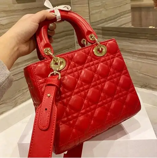 

2021 Primavera y novedad de verano estilo de cuero estiloso bolso casual de moda simple y bolso de hombro verstil