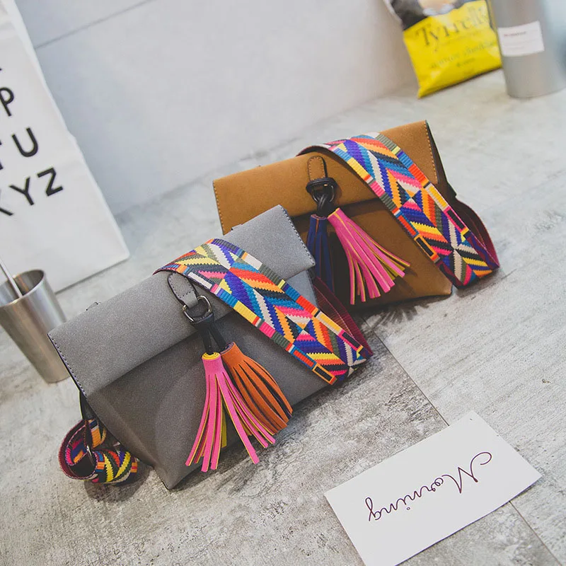 Кошелек с кисточками на гитарном ремешке оптовая продажа заготовки сумка через