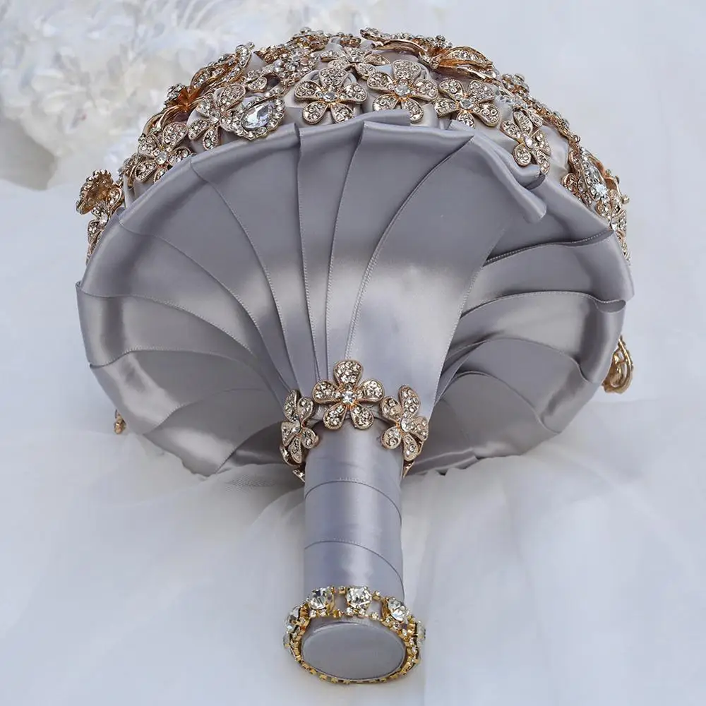 Роскошные свадебные букеты из искусственного атласа с розовыми цветами | Свадьбы