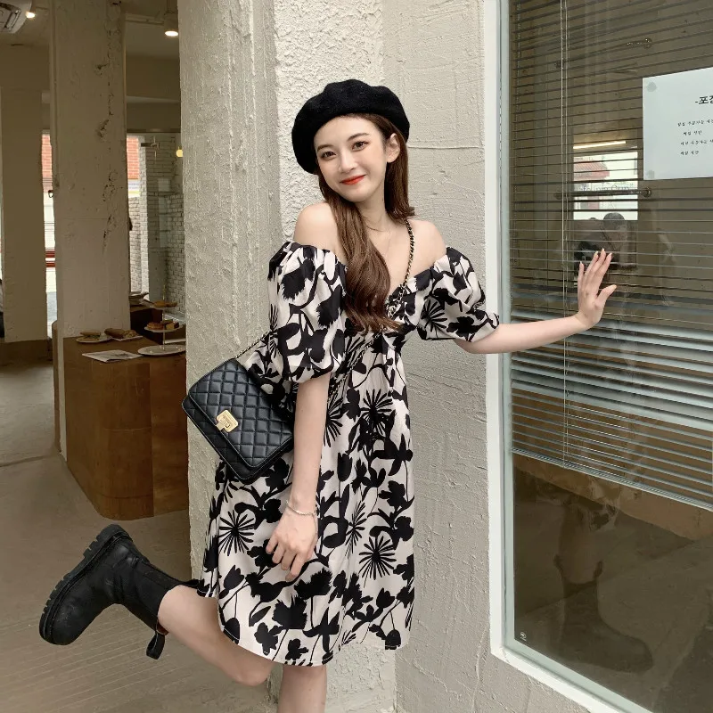 

Летнее женское платье 2021, французское ретро платье с цветочным принтом, женское летнее новое платье с рукавом-пузырьком и открытой спиной, п...