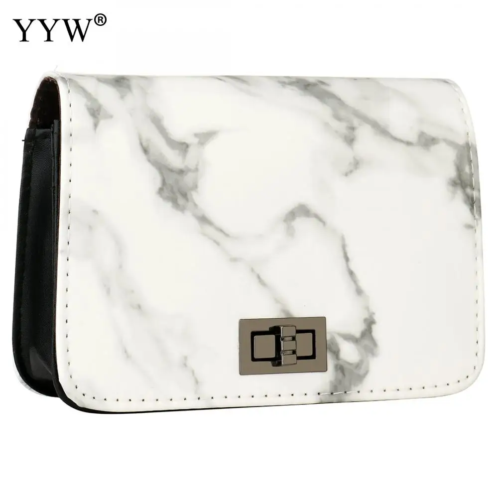 Женская сумка Кроссбоди YYW черная или белая Повседневная с цепочкой украшенная