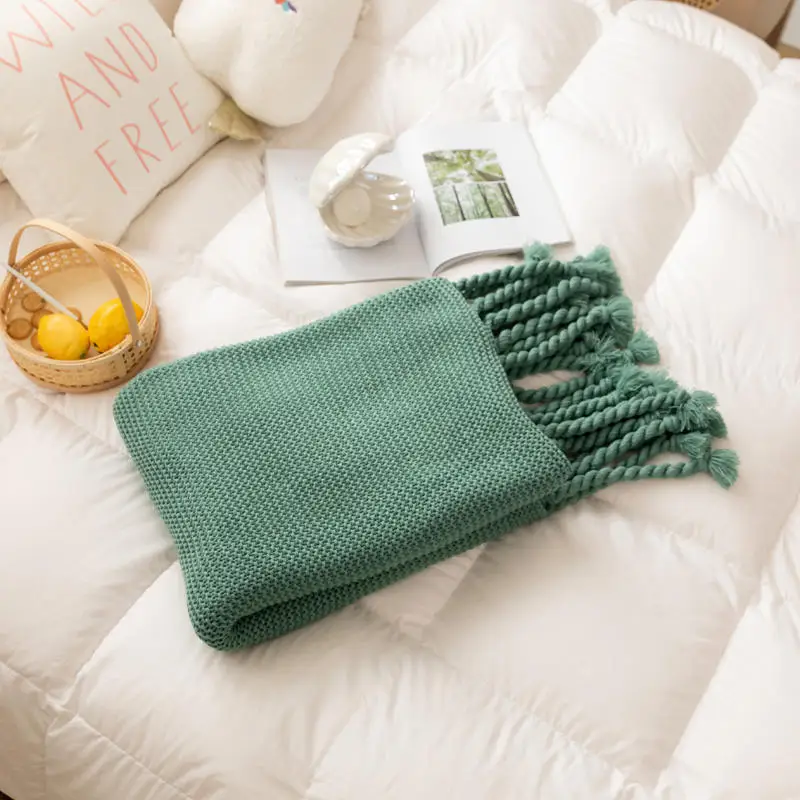 

1 Pcs Knitted Blanket For Double Bed Queen Size Coral Fleece Solid Color Plaid For Adult Warm King Size Blankets And Bedsprea