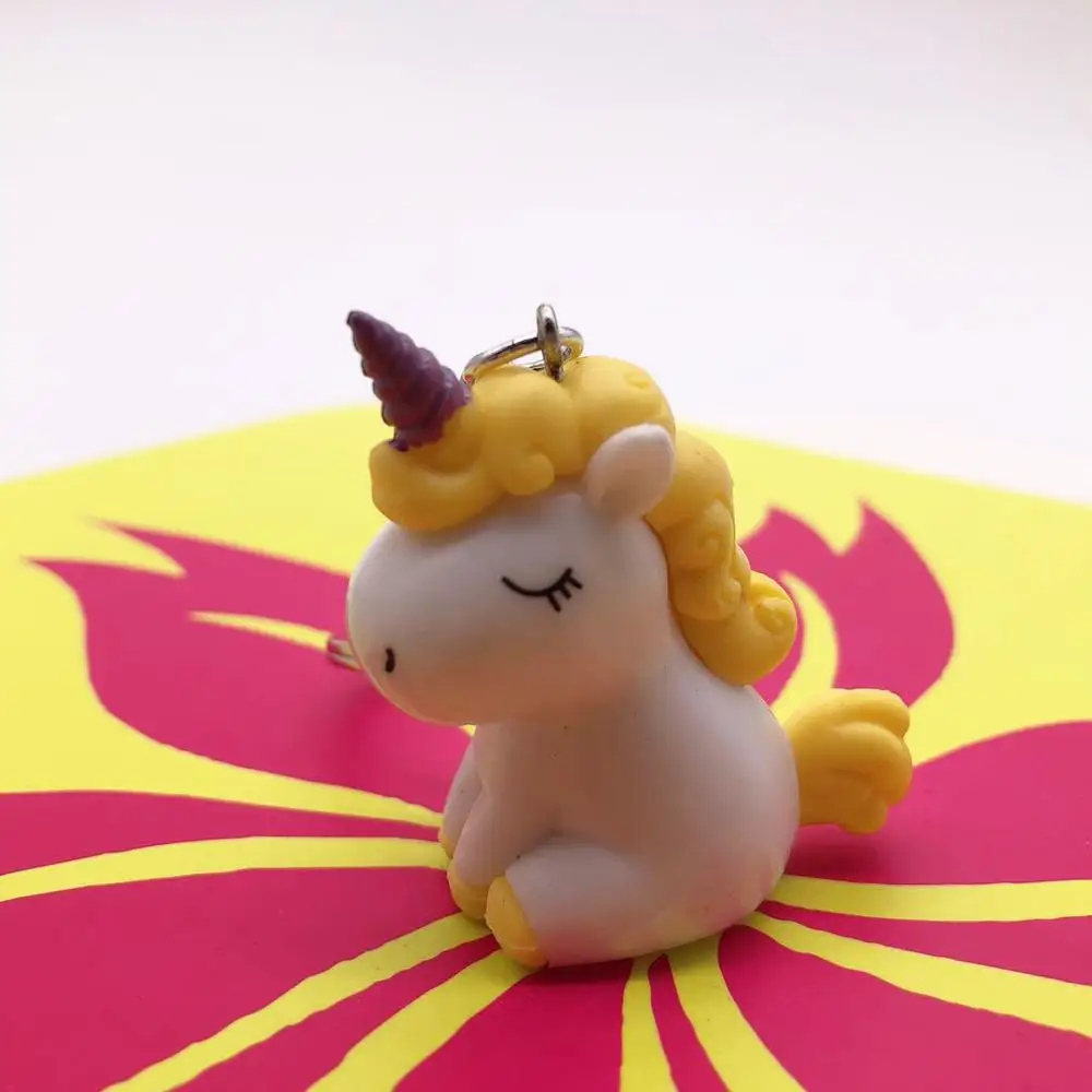 Брелки для ключей с куклой-единорогом Женский мультяшный брелок куклой розового