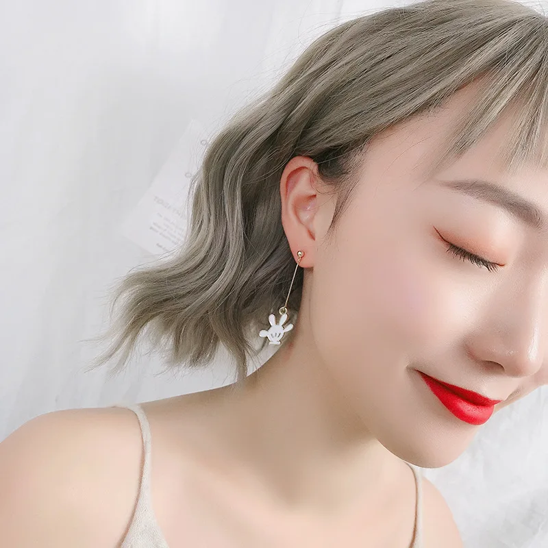 Ассиметричные зажимы для ушей с Микки-Маусом |