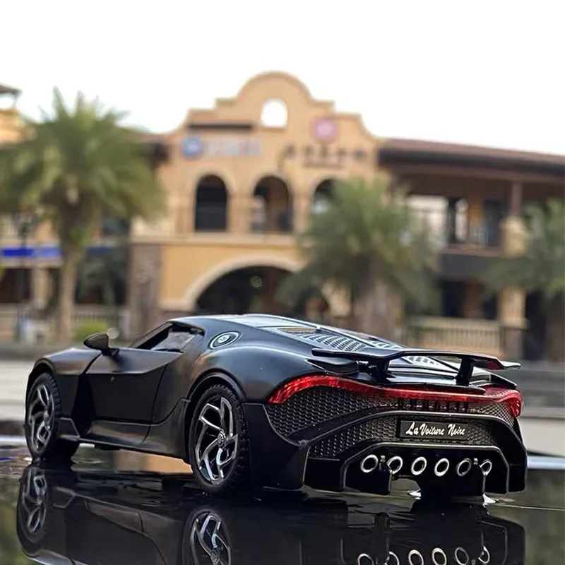 Скидка Модель автомобиля Bugatti Lavoi Ture черная, 1:32, литой и игрушечный автомобиль, миниатюрная модель автомобиля, игрушки для детей, подарки для детей