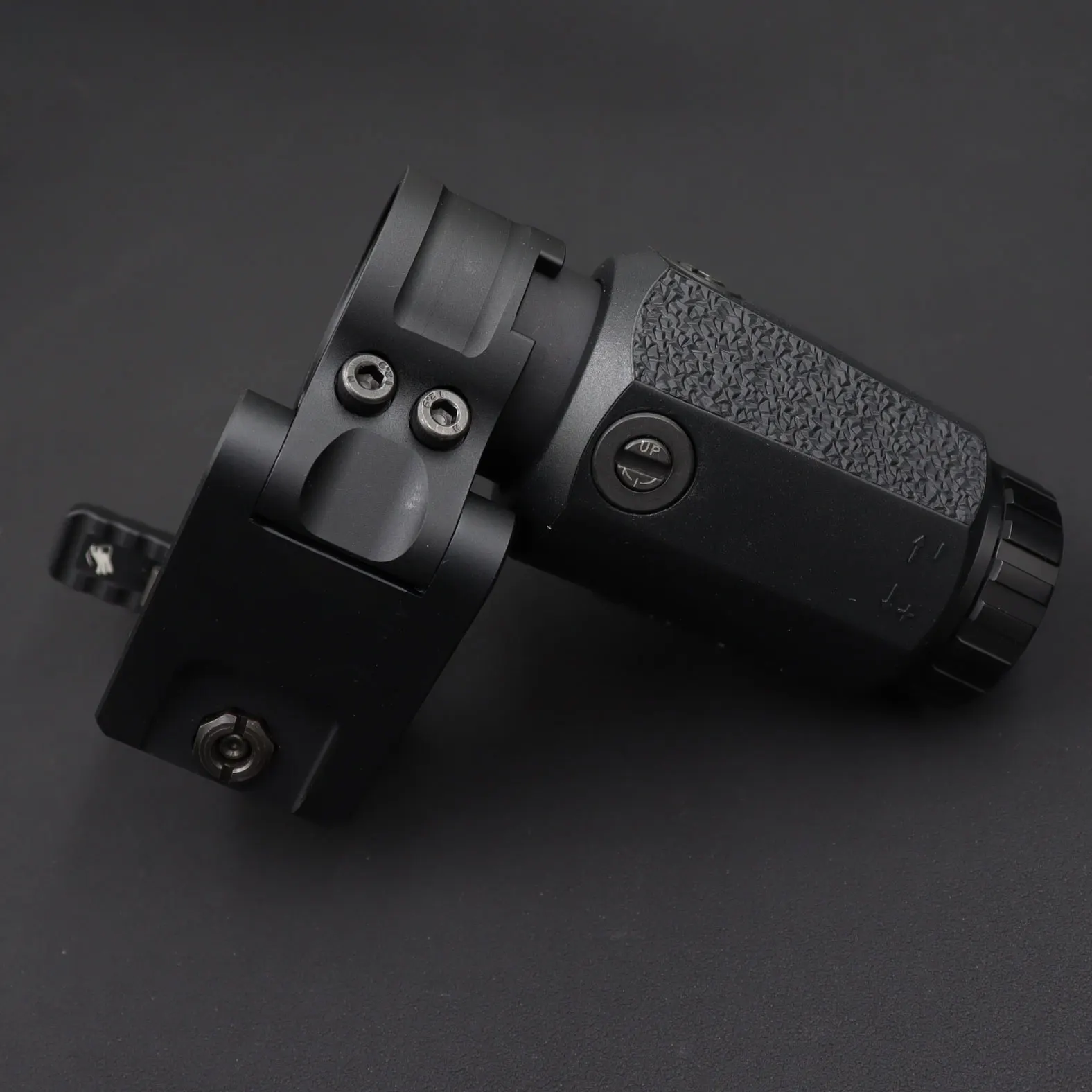 

Tactical Magnifier G33 558 3X-C Optical Sight 3x Magnifier with Flip to Side Weaver Fast FTC Mount Replica for Shooting Hunting