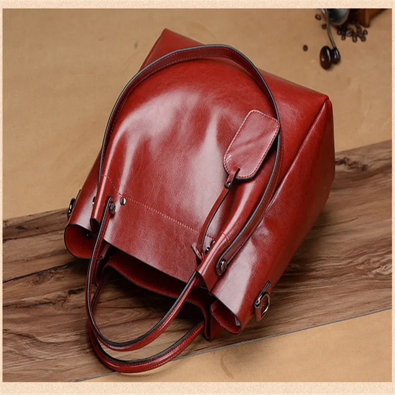 

New Leather Single Shoulder Shoulder Messenger Bag For Women's Hand-Held Bag Of Oil Wax Cowhide Korean Leather Women's Bag