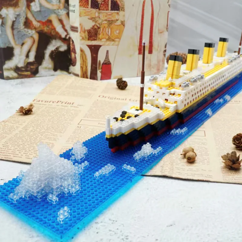 1860pcs Titanic Model Large Cruise Ship/Boat 3D Micro Building Blocks Bricks Collection DIY Toys for Children Christmas Gift - купить по
