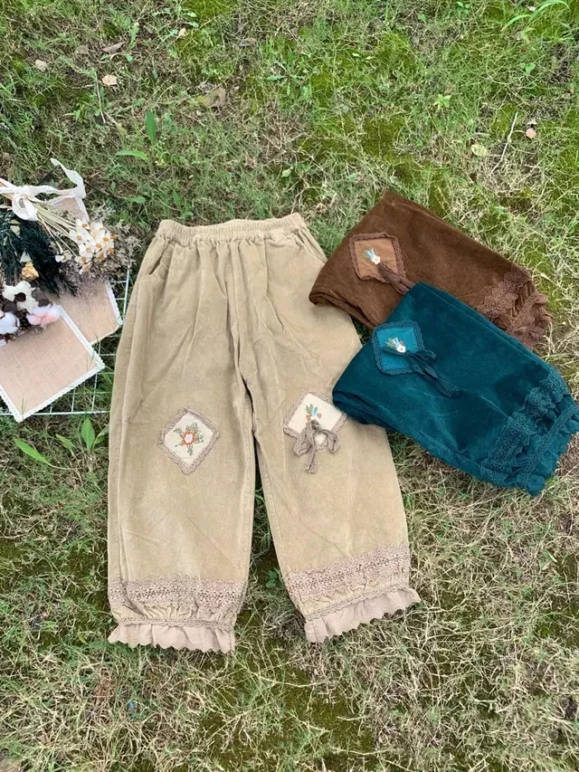 

Mori Girl Literature Retro Corduroy Casual Pants Japan Style Embroidered Elastic Waist Loose Bloomers
