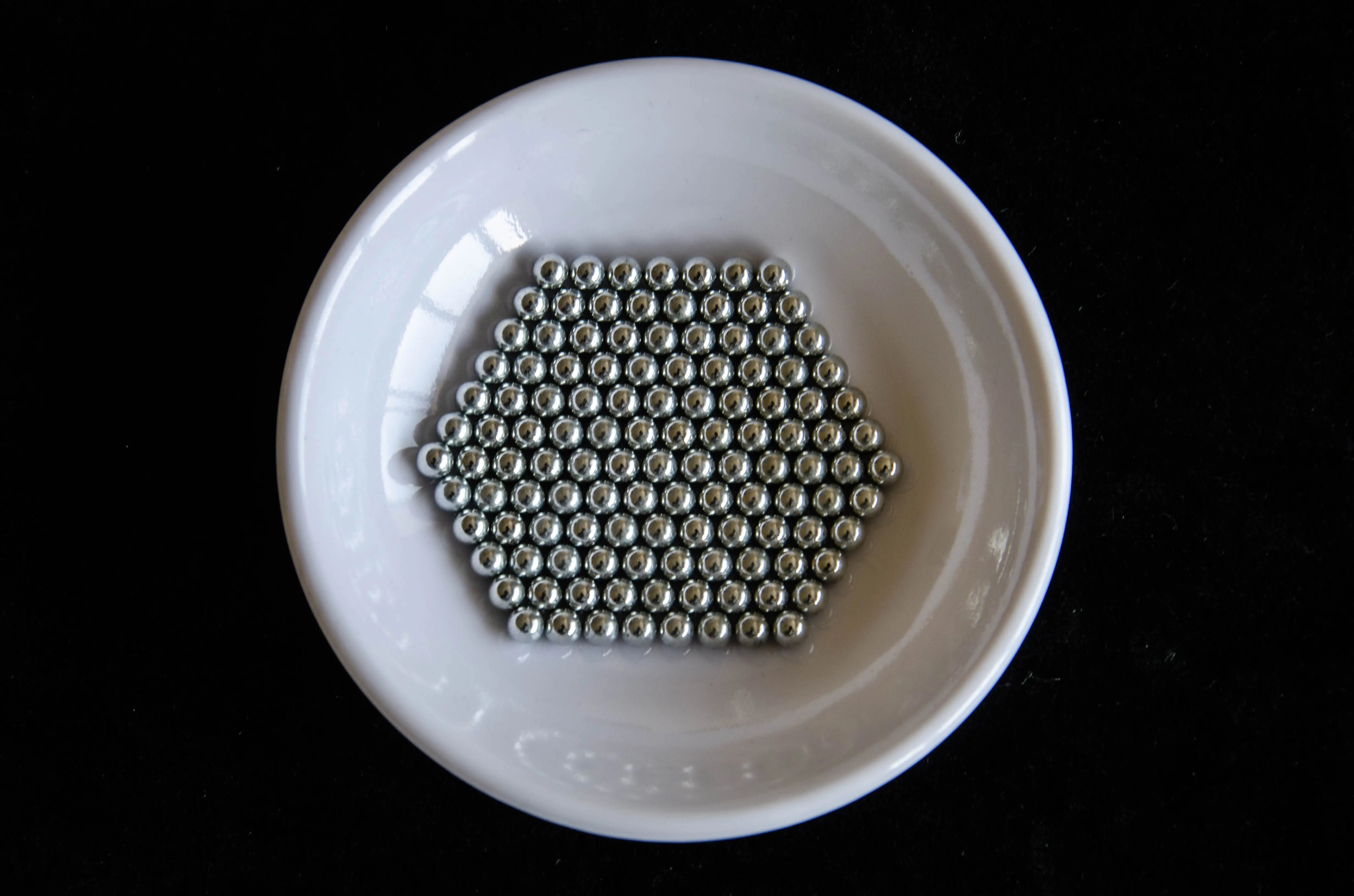 1500 шт. 4 5 мм стальные шарики для пейнтбола охотничьи рогатки углеродные патроны