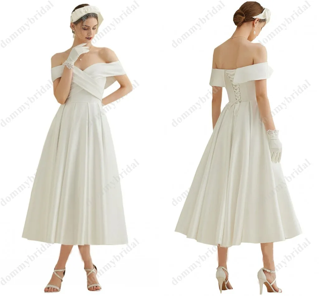 

Платье свадебное атласное с открытыми плечами, коротким рукавом и оборками