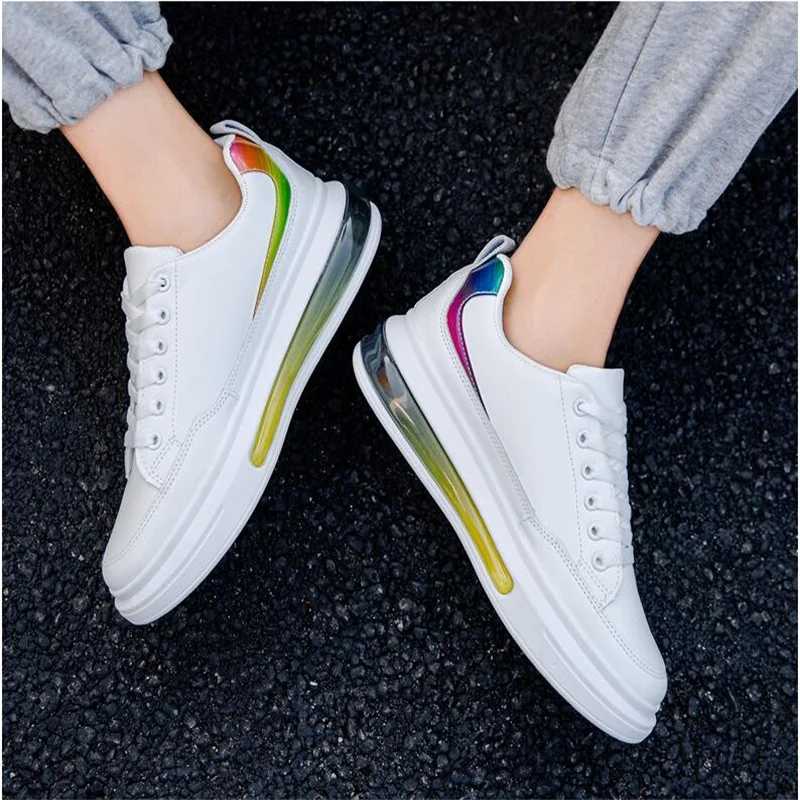 

Men's board shoes Little white shoes Fashion Breathable Outdoor Lightweight Sneakers zapatos de hombre tenis masculino