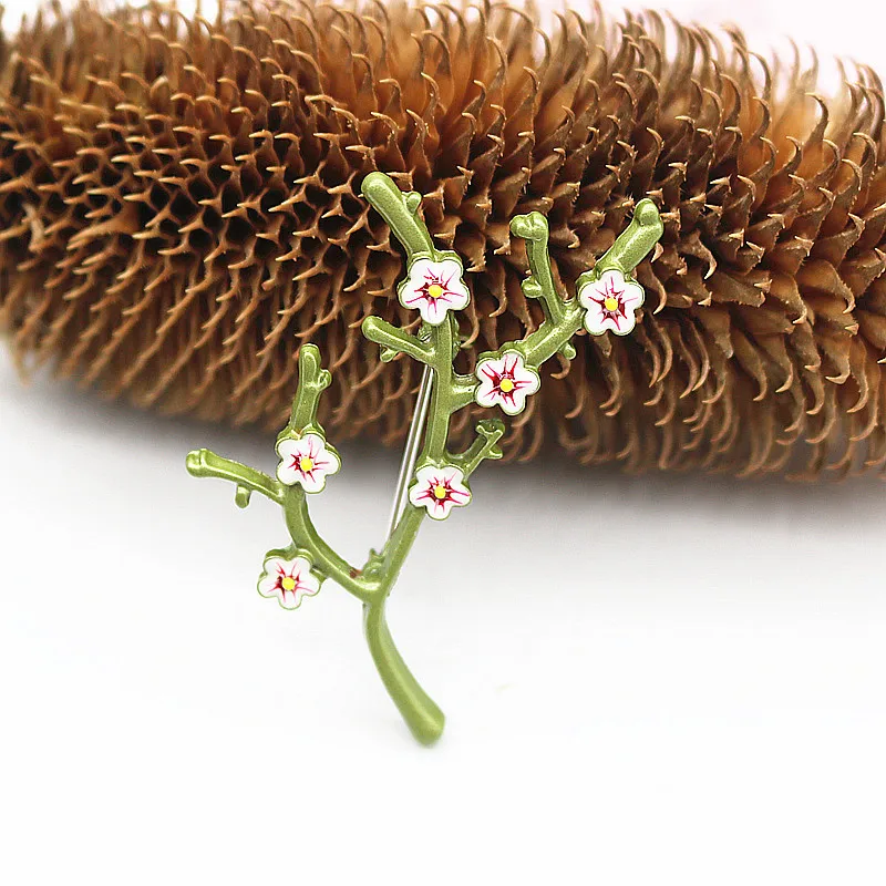 Модная осенне-зимняя бутоньерка брошь Зеленая краска свитер слива пальто