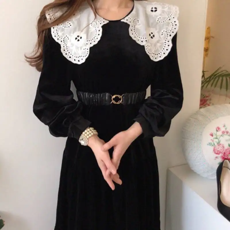 

Женское кружевное платье с цветочной вышивкой, с завышенной талией