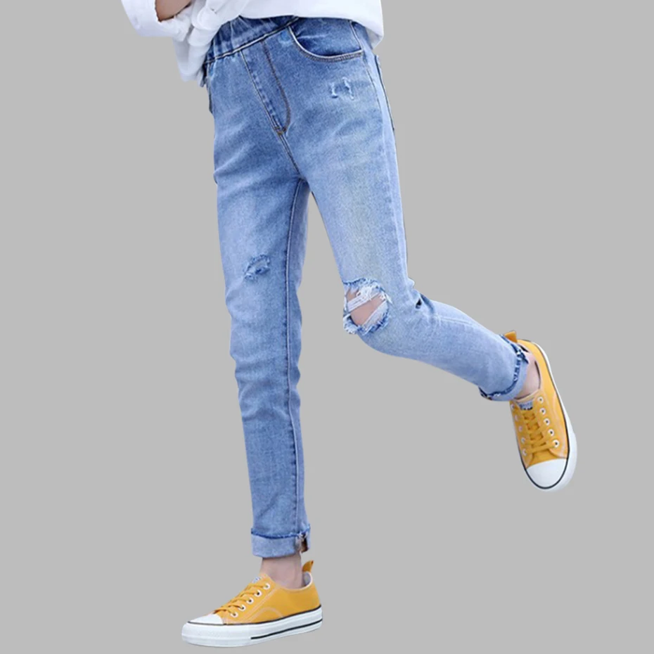 Джинсы для девочек модные детские джинсы с дырками узкие брюки Новинка осени