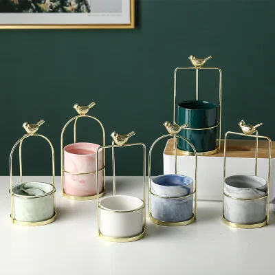 Скандинавская керамическая ваза из кованого железа Маленькая простого дизайна