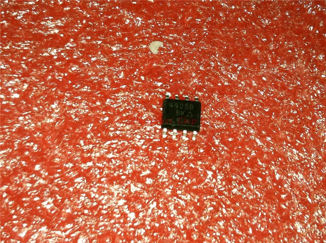 

20pcs/lot SI4425BDY-T1-E3 4425B SOP-8 laptop chip new original