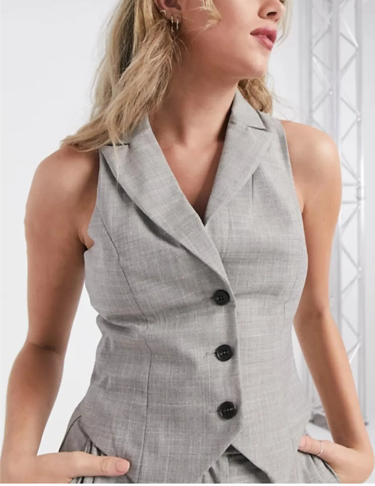 Женский офисный комплект из 3 предметов блейзер жилет брюки деловой