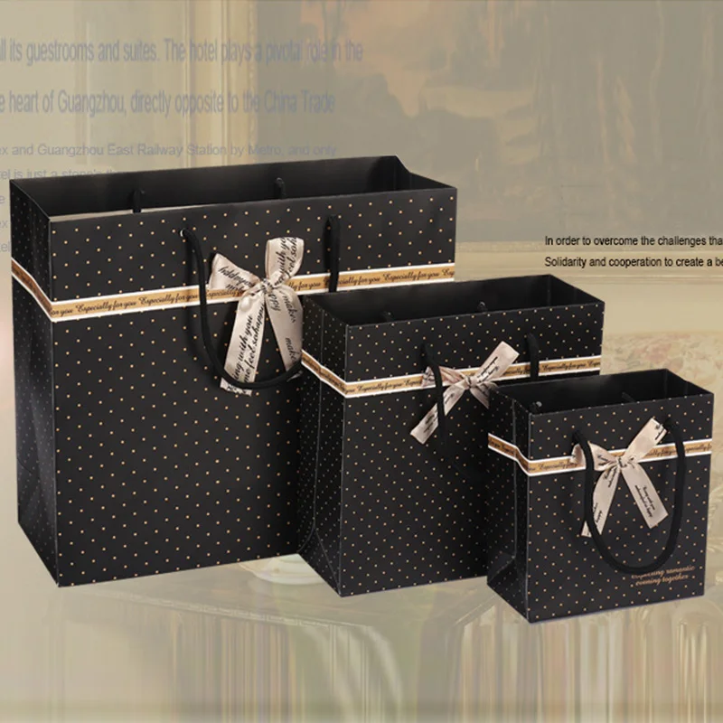Birthday Party Wedding New Year Present Box