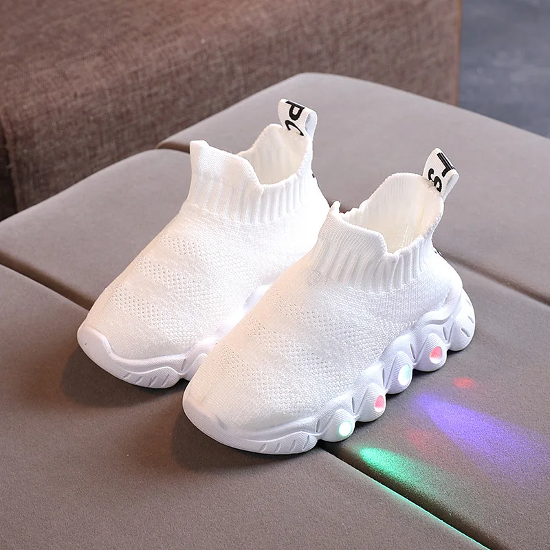 

2021 New Boys Luminous Children Shoes Infant Toddler Baby Girls Light LED Luminous Sport Running Kids Shoes Sneakers CS24