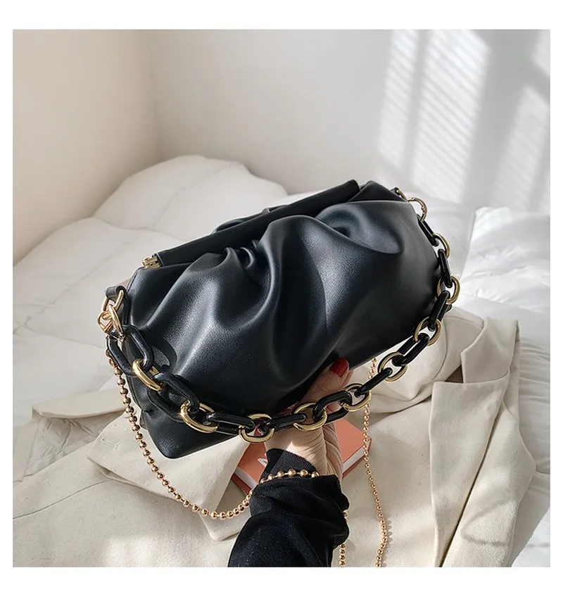 

Luxury 2021 New Trendy Fashion Ladies Western Style High-quality Chain Handbags High Sense Messenger Bag Niche Design Handbags