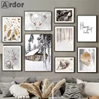 Зимний Снежный деревянный дом холст постер оставьте пинезон печать белка олень живопись пейзаж настенные картины декор для гостиной