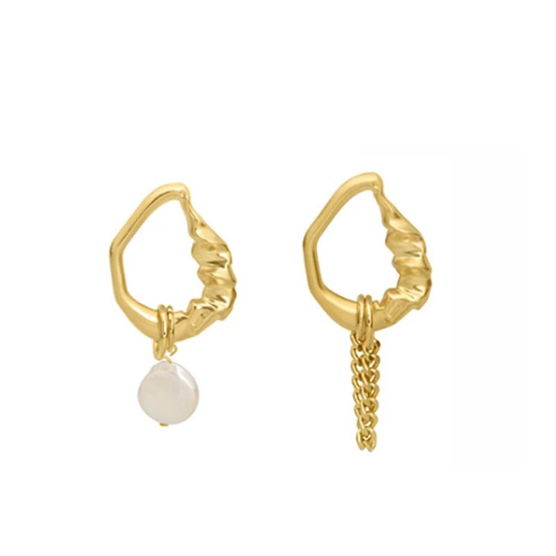 

Pearl Earrings Female Asymmetrical Engraving Earrings Retro Metal Tide All-match Earrings Accessories