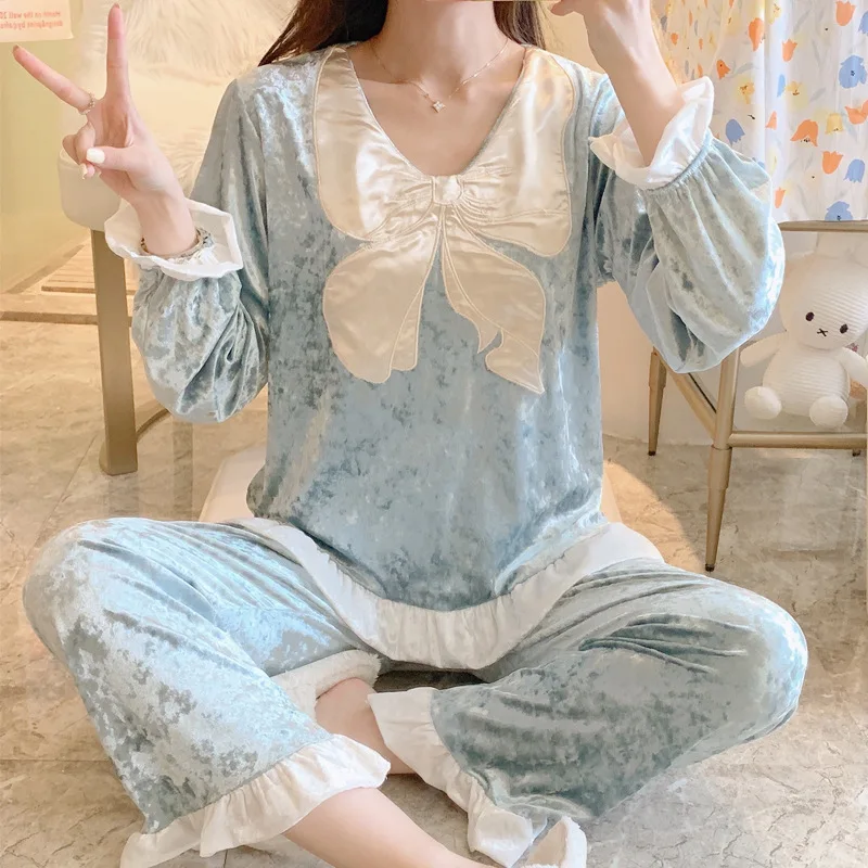 

Women Velour 2PCS Bud Sleeve Pajamas Set Bride Print Butterfly Pyjamas Suit Sexy V-Neck Sleepwear Lingerie Autumn Home Nightwear