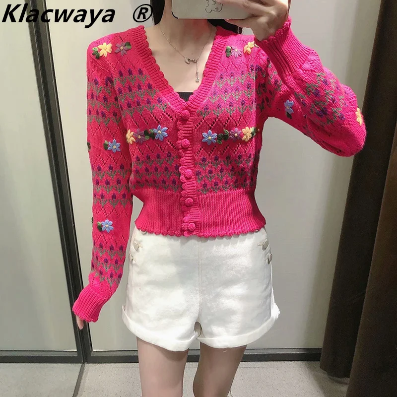 

Klacwaya 2021 Fashion Retro Sweet Embroidered Flower Knit Cardigan V-neck Short Single-breasted Long Sleeve Jacket