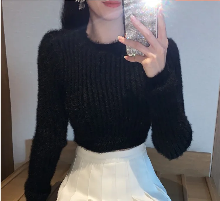

2021 Autumn and Winter New Korean Short Knit Sweater Solid Color Round Neck Pullover Long Sleeve Slim Plush Top Women