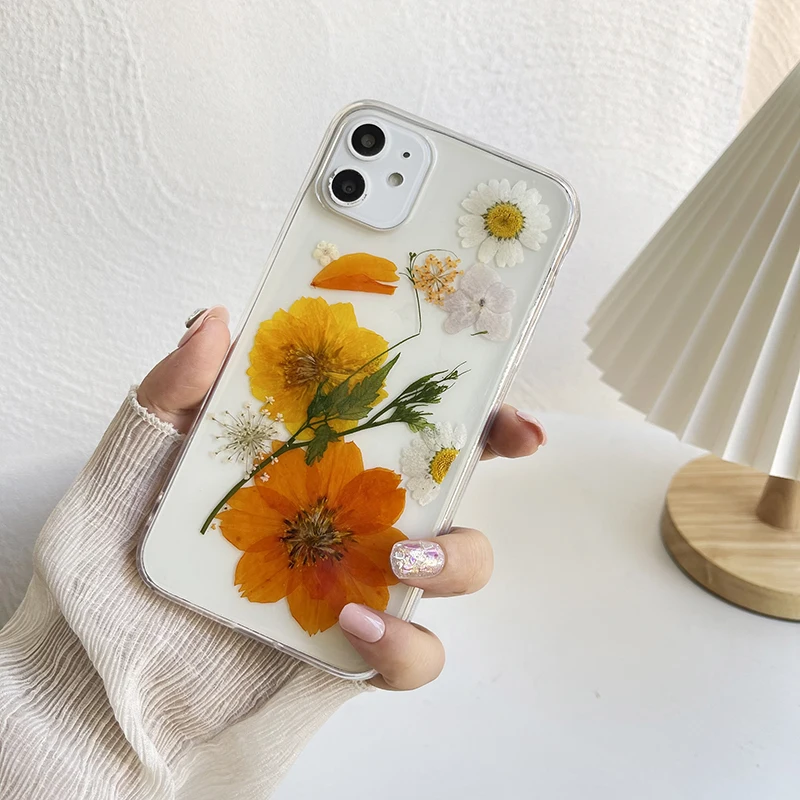 Qianliyao Retro Real Dried Flowers phone case For iphone 14 13 12 11 X XS Max XR 7 8 plus 6s Se 2020 cases Soft TPU Cover Coque