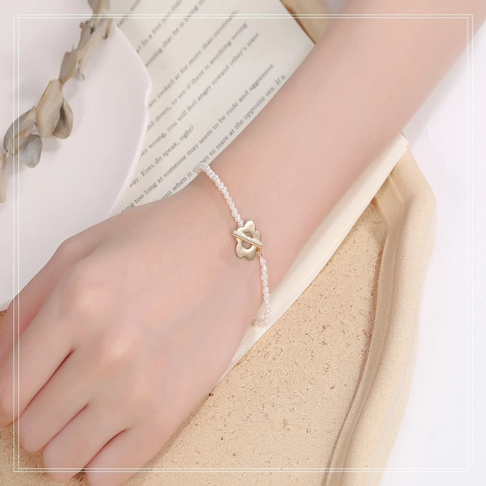 

S925 pure silver plated 14K natural irregular pearl flower bracelet Fashion and simplicity go with everything Ms bracelet