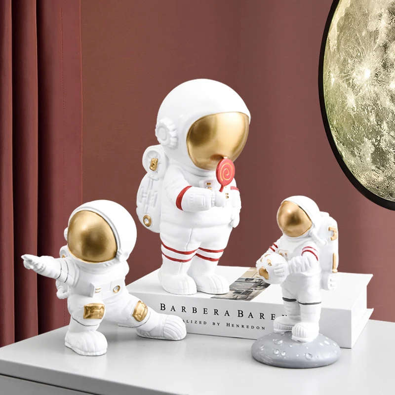 

Украшение прикроватное для детской комнаты, миниатюрная модель астронавта, аксессуары для украшения дома и офиса, украшение для гостиной, т...